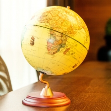 得力（deli） 2217 复古教学地球仪 木质底座 直径25cm 黄色